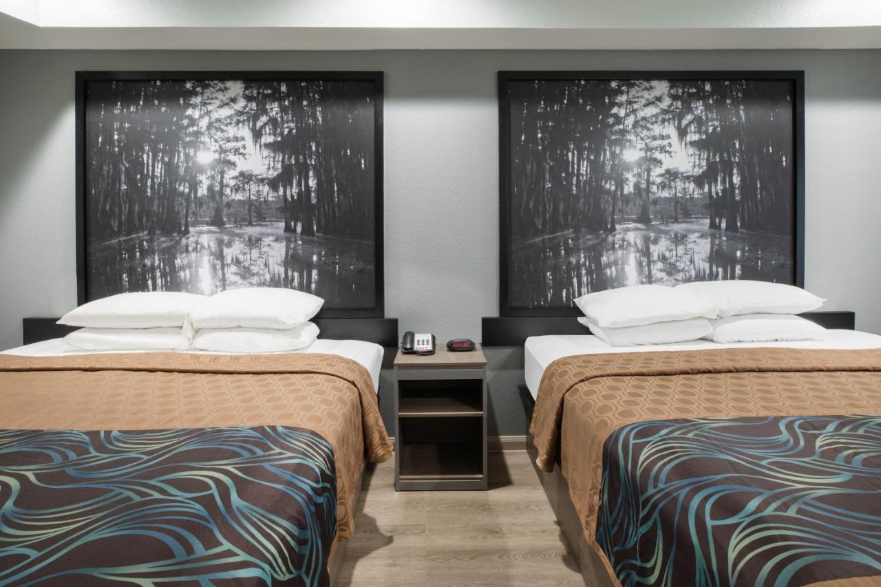 Super 8 By Wyndham Humble Houston Fallcreek Esterno foto