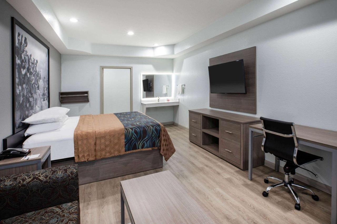 Super 8 By Wyndham Humble Houston Fallcreek Esterno foto